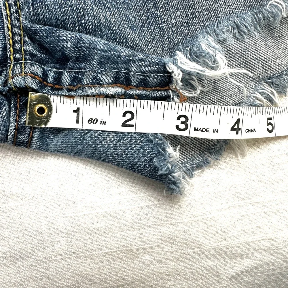 Levi's 501 Denim Shorts Frayed Hem‎ Vtg Distressed Vintage Womens Size 29